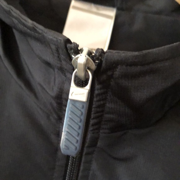 Midweight Nike jacket - Picture 6 of 13